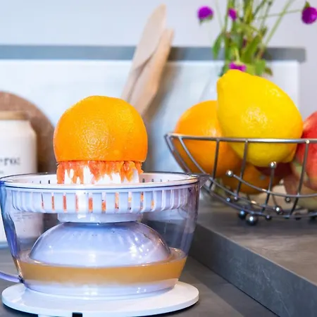 Clover - 13 Piazza Pio Xi *