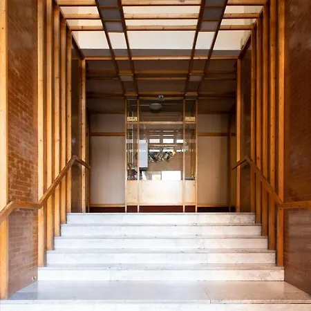 Clover - 13 Piazza Pio Xi * Rome